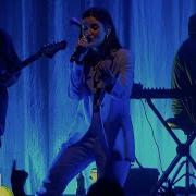 Leon Lift You Up Live
