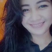 Desahan Cewek Manja