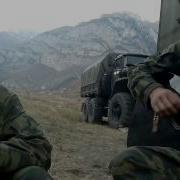 Парень Нереально Поет И Играет На Гитаре