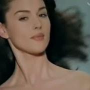 Monica Bellucci Shampoo