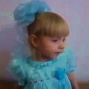 Маленькая Девочка Поет Гимн России