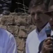 Поёт Магомедрасул Хучбаров