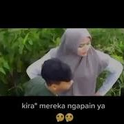 Hijab Nyusuin Pacar