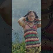 Silks 071