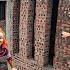 PARKOUR POV VS SMILING WOMAN ESCAPE IN REAL LIFE HORROR 6 Bubbles Passion