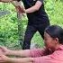 Life A Strange Girl Is Mistaken For A Kidnapper When The Police Find Her