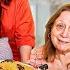 Sonali Bendre Ka Beautiful Ghar Sasu Maa Ki Chatpati Baatein Aur Yummy Lunch FarahKhanK