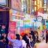 4K SEOUL Itaewon Night Street 마치 축제 분위기 같은 이태원의 주말 밤은 흥겨운 많은 사람들과 술집에서 나오는 커다란 음악 소리까지 거리에 가득합니다