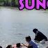 Anak Kota Main Ke Desa Hanya Untuk Mandi Di Sungai