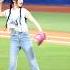 Hina開出勝利好球 I Am Young22 Qwer 큐더블유이알 Hina 장나영 張娜英 富邦悍將 開球