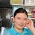 Regalando Alfajores Junto A Lina Cll 64h 81a 12