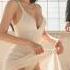 Poor Guy Made Female CEO Kneel And Say Master Because She Betrayed Her Daughter For Money