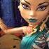 LIZZIE S FLEA MARKET HAUL Monster High Nefera De Nile Clawdeen Wolf Abbey Bominable Dolls