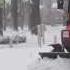 трактор чистит снег в Парке Горького Харьков Tractor Cleans Snow