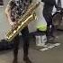 уличный саксофонист рвет Too Many Zooz