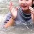 Gadis Desa Mandi Di Sungai Shorts