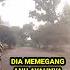 Beruntung Mandi Bareng Dengan Ayah Shorts Short