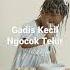 Gadis Kecil Ngocok Telur Shorts