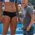 Ela Nem Falou Mas Conquistou Todos Com Um Gesto Só Voleibol Short Tallwomen Sports