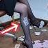 Card Tricks Through Silk Stockings Magic Teaching这招纸牌穿越丝袜骗了我8年 终于破解 魔术教学