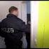 Kleiner Einbrecher überrascht Beamten