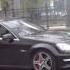 Мерс C63 AMG пугает людей звуком