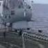 Летчики отрабатывают посадку в открытом море