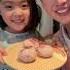 Japanese Mom Daughter Make SakuraMochi In The US