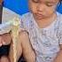 Adilah Sama Mamah Lagi Makan Pop Mie